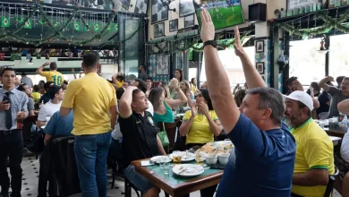 Prepare-se para a Copa! Confira nossa seleção dos melhores locais para assistir ao primeiro jogo do Brasil com promoções especiais e muita animação.