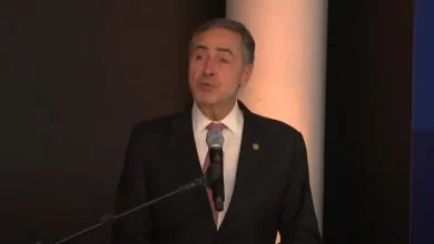 Ministros do STF defendem novos decretos do Marco Civil da Internet contra acusações de censura e alertam sobre o poder das Big Techs. Leia em detalhes.