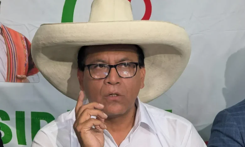 Acompanhe o julgamento de Roberto Sánchez e seu impacto direto nas eleições no Peru. O candidato corre risco de prisão antes de enfrentar Keiko Fujimori.
