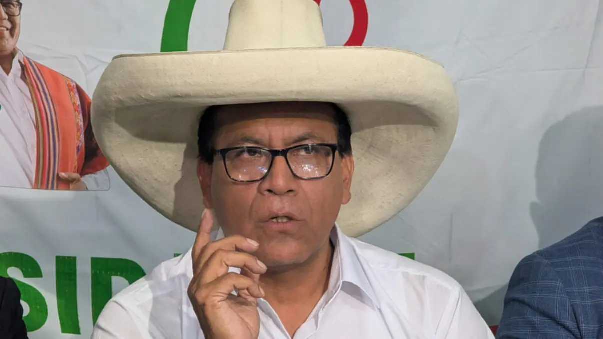 Acompanhe o julgamento de Roberto Sánchez e seu impacto direto nas eleições no Peru. O candidato corre risco de prisão antes de enfrentar Keiko Fujimori.