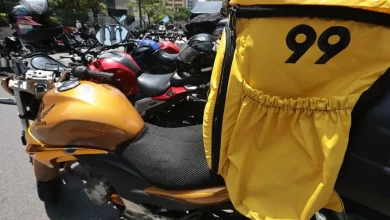 Governo prepara linha de crédito com juros baixos para entregadores de aplicativo comprarem motos novas. Descubra as regras e quem terá direito.