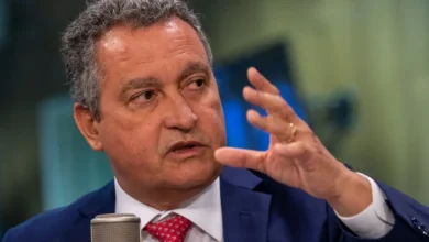 PGR solicita que STF assuma caso de respiradores fantasmas contra Rui Costa. Saiba como a ocultação de R$ 48 milhões afeta o cenário político.