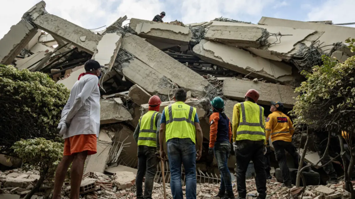 Terremotos na Venezuela deixam rastro de destruição e prejuízos estimados em R$ 34,7 bilhões. Confira os detalhes desta tragédia humanitária.