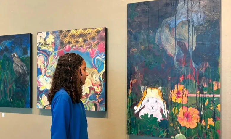 Descubra a exposição Constelações Contemporâneas no Teatro Nacional. Uma experiência imersiva com artistas que traduzem a cultura do Distrito Federal.