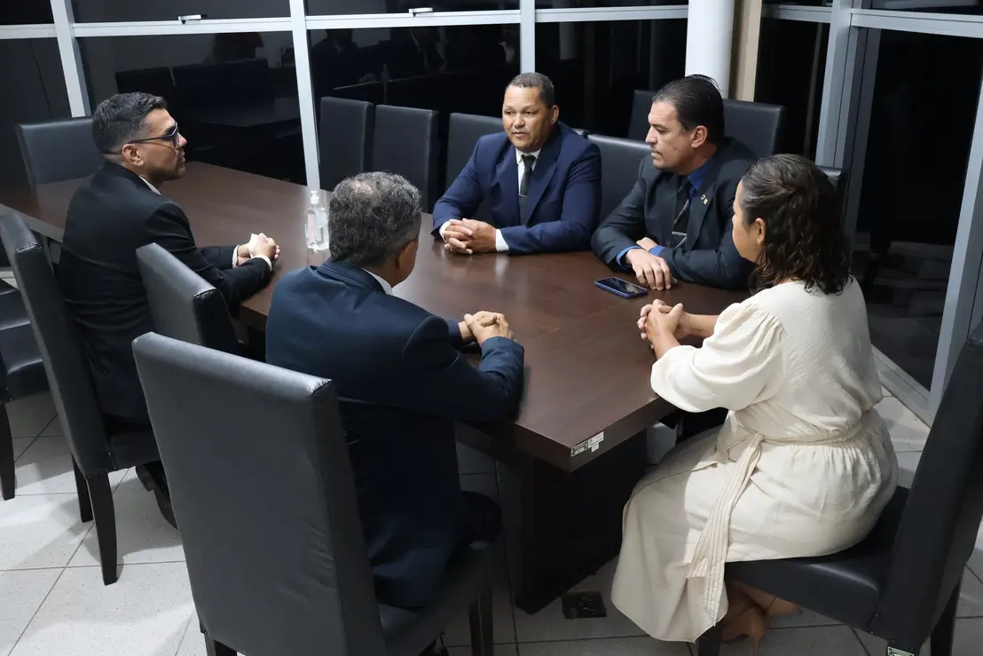 Câmara de Paraguaçu Paulista Instaura Comissão de Inquérito 6 A Câmara Municipal de Paraguaçu Paulista oficializou a abertura de uma Comissão Especial de Inquérito para apurar denúncias. Confira os detalhes aqui.
