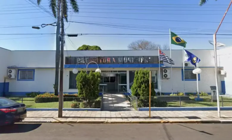 O Tribunal Regional Eleitoral oficializou novas eleições em Martinópolis e Narandiba após a cassação de mandatos. Confira os detalhes e o que muda.