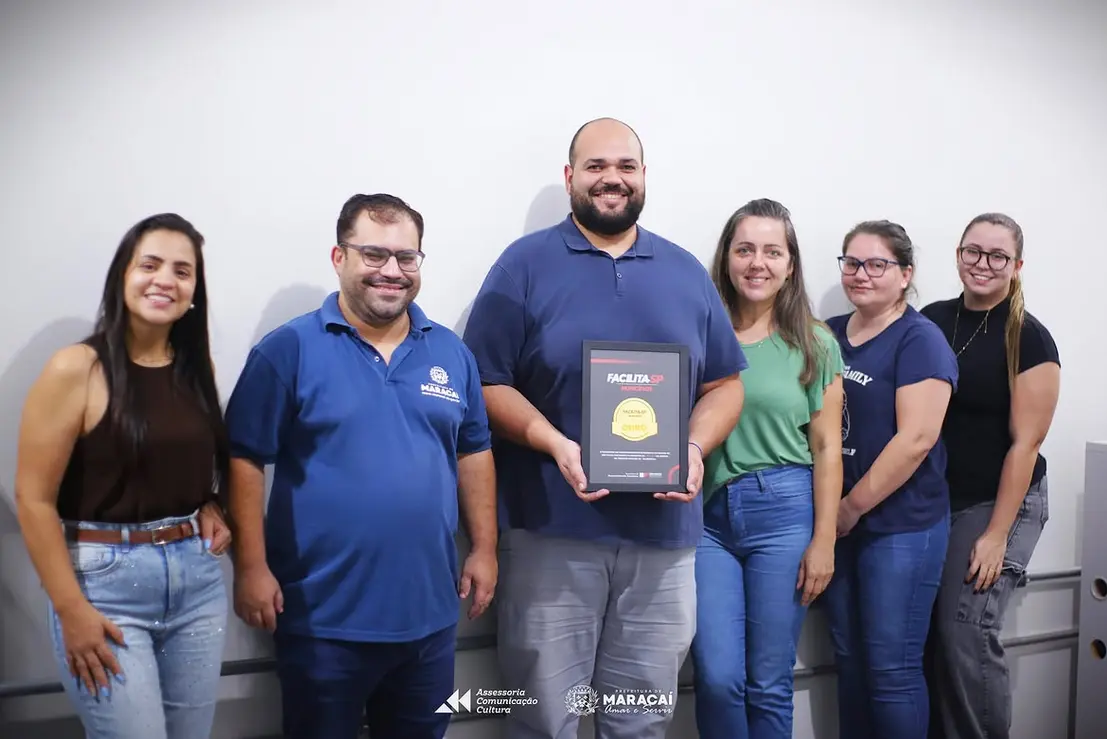 Maracaí recebe Selo Ouro por excelência em desenvolvimento 6 A cidade de Maracaí foi premiada com o Selo Ouro no programa Facilita SP, destacando-se pela eficiência na desburocratização e fomento ao desenvolvimento.