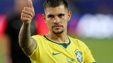 O volante Bruno Guimarães analisa o embate contra o craque Odegaard e destaca a importância da atenção redobrada nas jogadas de bola parada. Confira!