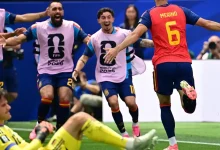 A Espanha garantiu sua vaga nas semifinais após vitória decisiva sobre a Bélgica, com gol de Merino que frustrou os planos da seleção belga.