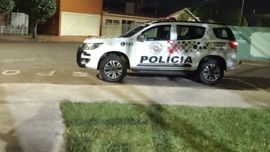 A Patrulha Municipal de Paraguaçu Paulista agiu rapidamente para impedir um furto em uma escola no Jardim Europa. Suspeito foi preso em flagrante. Confira.