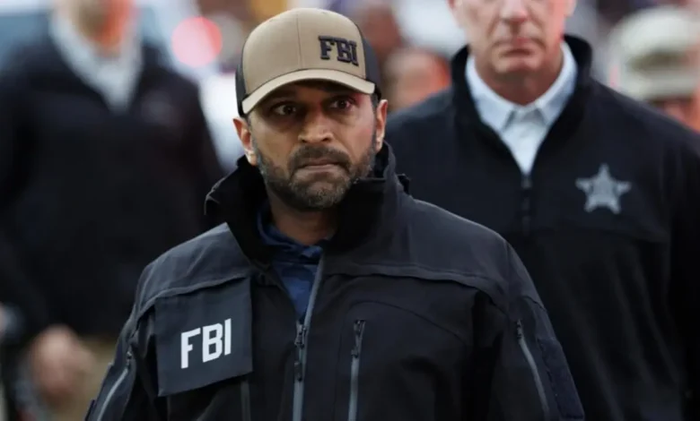 Departamento de contraterrorismo do FBI apura ameaça e tentativa de explosão contra instalações do governo. Entenda os desdobramentos desta investigação.