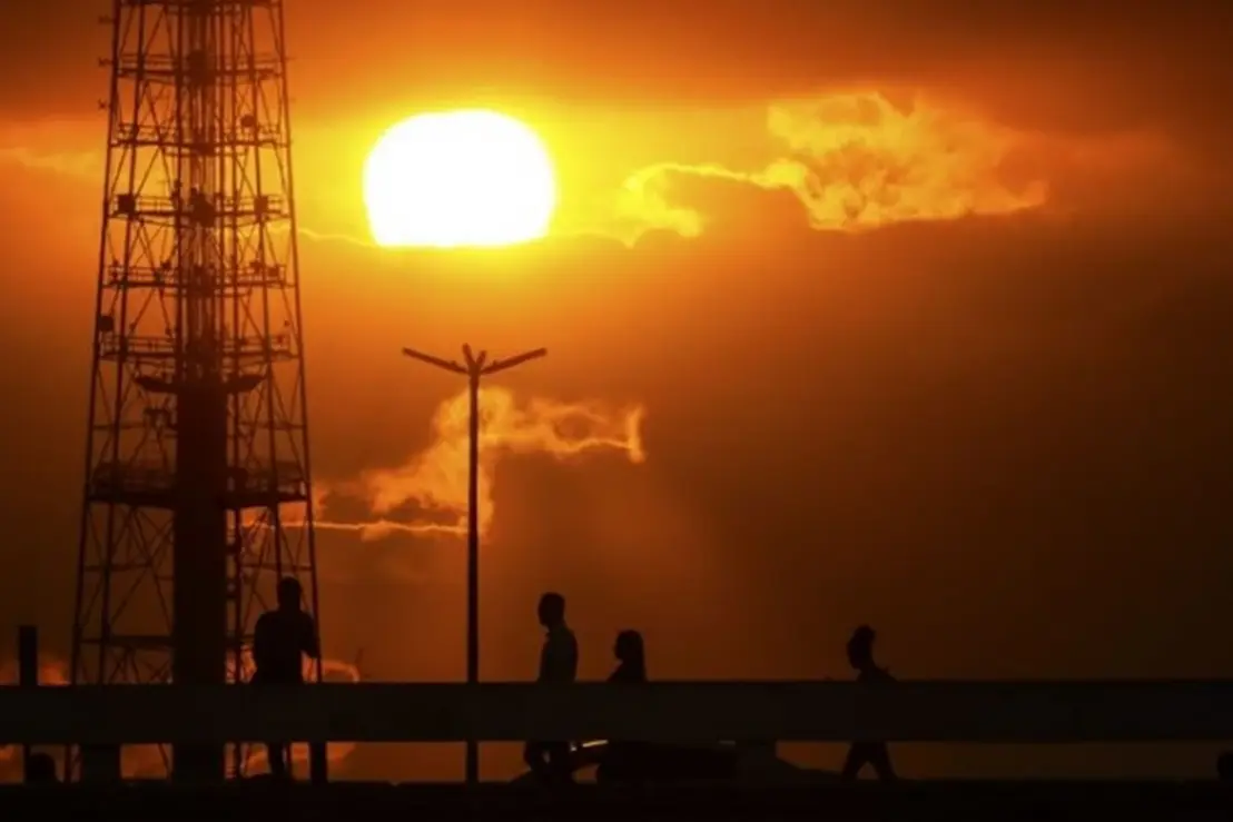 O fenômeno climático El Niño está alterando o padrão de doenças respiratórias no Brasil. Entenda os riscos para a saúde e como se prevenir nesta temporada.