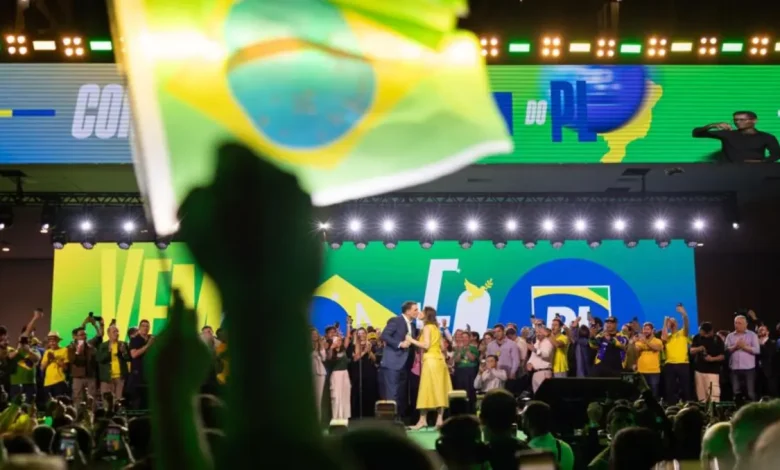 O Partido Liberal projeta forte influência de Michelle Bolsonaro nas eleições de 2026, focando no engajamento feminino para fortalecer a legenda nacionalmente.