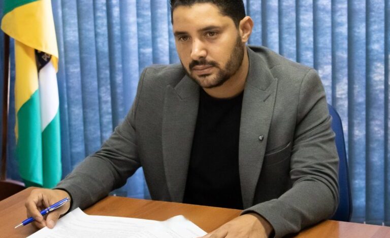 Justiça afasta prefeito de Ourinhos por 90 dias; entenda o caso 1 PREFEITO GUILHERME OURINHOS 768x614 1