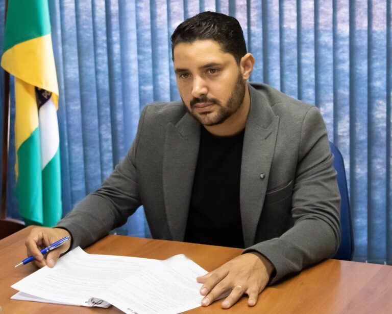PREFEITO GUILHERME OURINHOS 768x614 1
