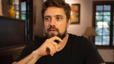 O ator Rafael Cardoso ganha uma onda de solidariedade nas redes sociais após abrir o coração e desabafar sobre sua luta contra a dependência química.