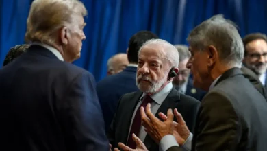 EUA contra facções brasileiras: um cenário de intervenção 1 Analistas discutem o impacto e a viabilidade de uma possível atuação dos EUA contra facções criminosas que operam no Brasil e possuem conexões internacionais.