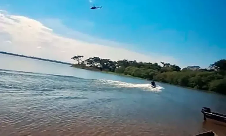 Equipes de resgate intensificam as buscas por um morador de Cruzália que desapareceu no Rio Paranapanema. Acompanhe os detalhes da operação de busca.