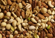 Descubra os benefícios das principais castanhas para a saúde e aprenda como incluir esses poderosos nutrientes no seu cardápio diário com nosso guia prático.