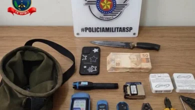 Equipes da Polícia Militar agiram rapidamente em Rancharia e prenderam um criminoso logo após o roubo contra uma adolescente. Bens foram recuperados.