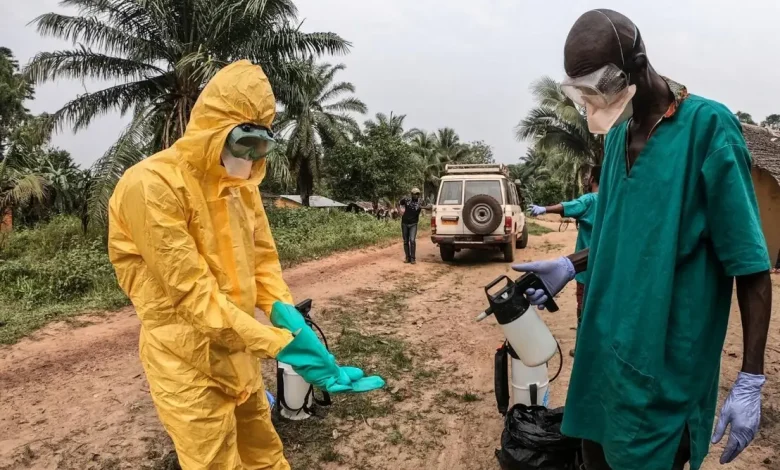 O avanço acelerado de casos de Ebola na República Democrática do Congo alerta especialistas. Confira a análise sobre os riscos e a situação atual da doença.
