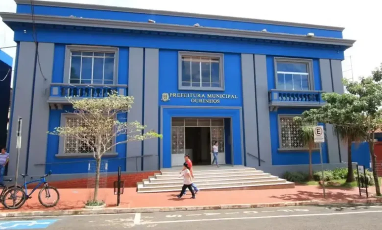 A Prefeitura de Ourinhos formalizou estado de calamidade pública financeira. A medida visa equilibrar as contas e reestruturar o orçamento municipal.