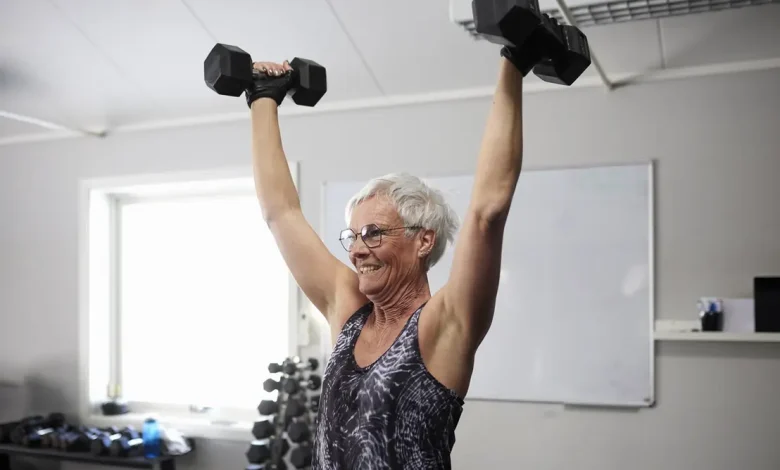 A metade do ano chegou e muita gente desiste das promessas de ano novo. Especialistas garantem: ainda dá tempo de mudar o corpo e a saúde. Confira.