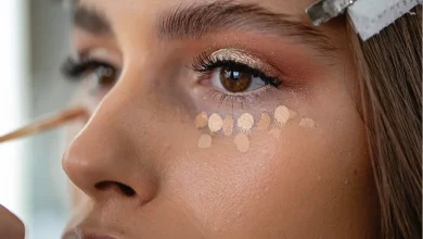 Quer uma maquiagem impecável? Descubra por que a base craquela e aprenda as técnicas essenciais de hidratação e preparação de pele para um acabamento perfeito.