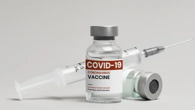 A Anvisa definiu novas regras para a atualização das vacinas contra a Covid-19, visando maior eficácia contra as variantes em circulação. Confira os detalhes.