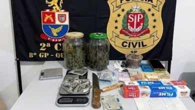 Polícia Militar desarticula ponto de tráfico de drogas em Quatá 3 Uma ação da Polícia Militar em Quatá resultou na prisão de um homem e na apreensão de drogas, balanças de precisão e materiais ligados ao tráfico.