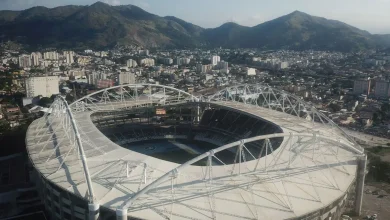 Fortes ventos no Rio de Janeiro forçaram o adiamento do clássico entre Botafogo e Fluminense pelo Brasileirão Feminino. Confira os detalhes da decisão.