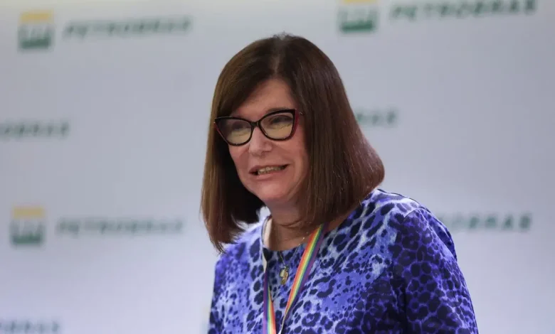 Após resultados promissores, a Petrobras solicita autorização para perfurar três novos poços na Foz do Amazonas, visando ampliar a exploração petrolífera.