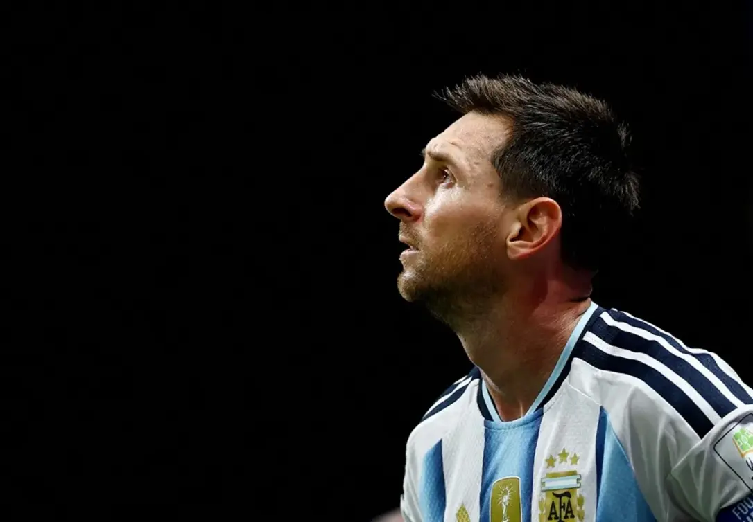 Jorge Messi, pai de Lionel Messi, morre aos 68 anos 6 O esporte mundial está de luto. Jorge Messi, pai do craque Lionel Messi, faleceu aos 68 anos na Argentina. Confira os detalhes desta triste perda.