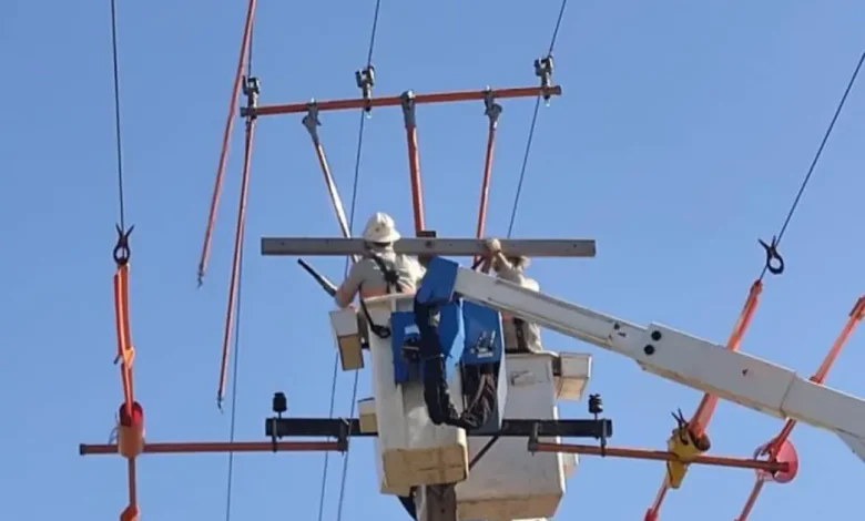 Moradores de diversos bairros de Paraguaçu Paulista enfrentam domingo sem energia elétrica. Confira os detalhes e a previsão de retorno do serviço.