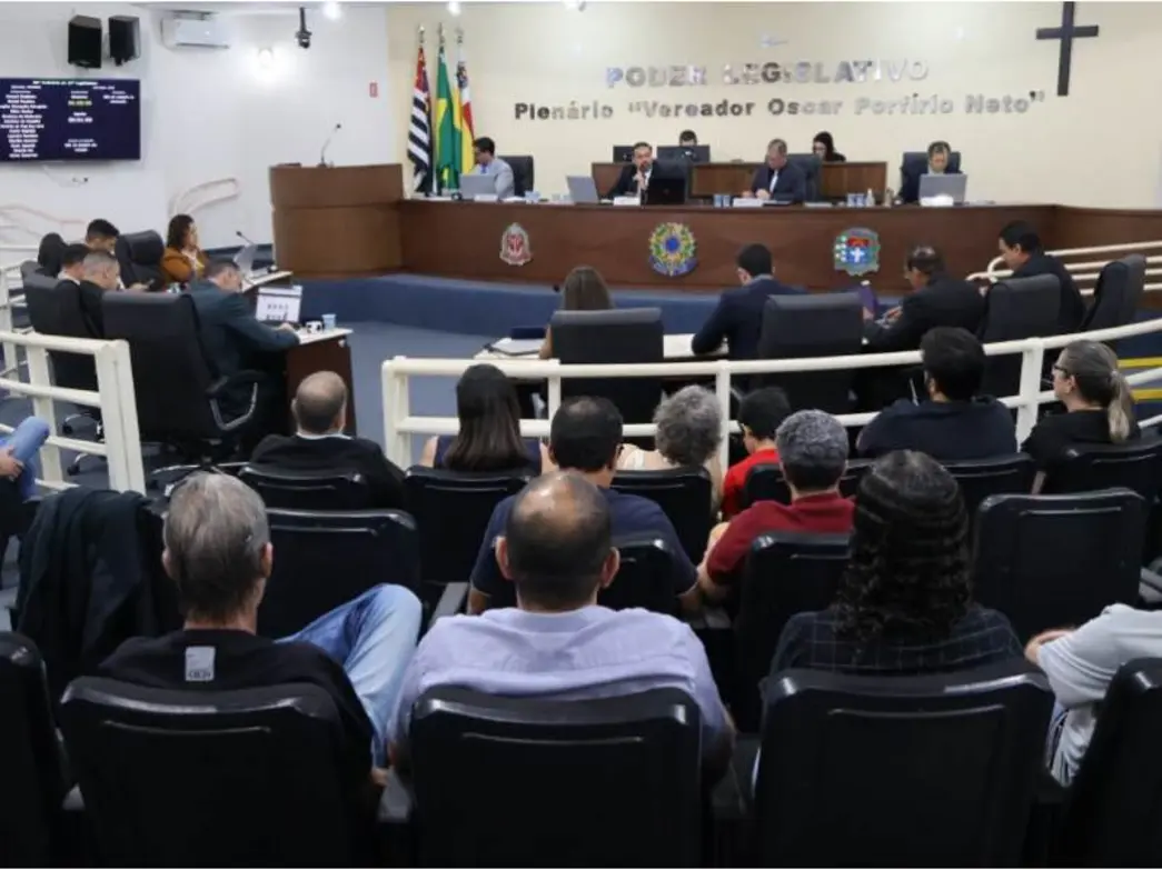 Câmara Municipal de Paraguaçu Paulista intensifica fiscalização e apresenta 22 requerimentos questionando ações da administração do prefeito Antian.