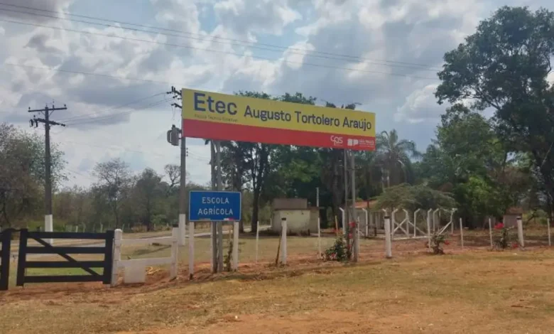 A Etec de Paraguaçu Paulista abriu inscrições para vagas remanescentes no curso técnico em Agroindústria. Veja como garantir sua vaga e se profissionalizar.