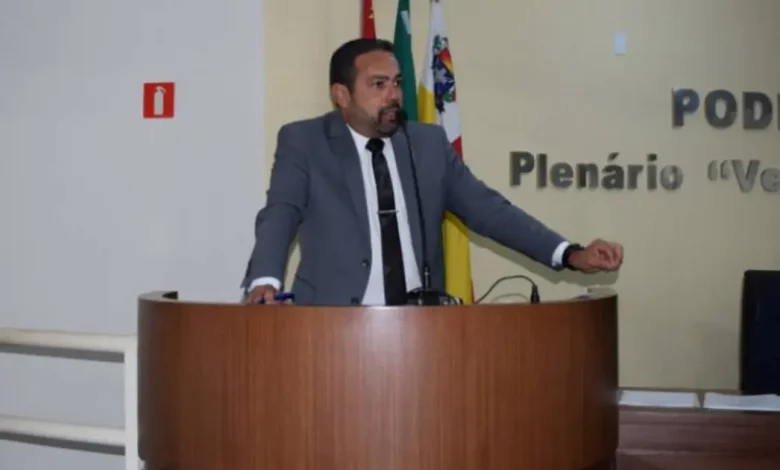 A inclusão do nome de Paraguaçu Paulista no CADIN gerou questionamentos na Câmara. Vereador exige explicações urgentes da Prefeitura sobre a situação fiscal.