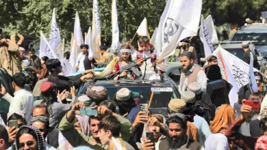 Talibã busca normalização e diálogo com o Ocidente 2 O Talibã intensifica esforços diplomáticos para buscar reconhecimento internacional e normalizar relações com potências ocidentais. Entenda o cenário atual.