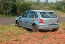 Um grave acidente de carro deixou um morador de Assis ferido após capotamento em rodovia que liga o município a Lutécia. Confira os detalhes da ocorrência.