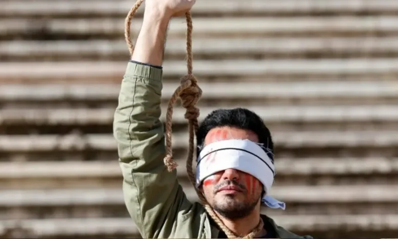 O regime iraniano confirmou a execução de um homem acusado de atuar como espião para os serviços de inteligência dos Estados Unidos e de Israel.