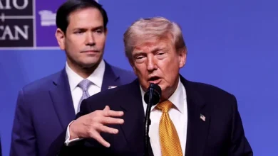 Donald Trump defende restrições severas à imigração nos EUA e critica a situação de cidades europeias, prometendo uma política migratória mais rígida.