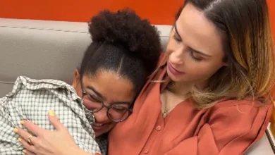 A influenciadora Tia Milena confirmou o rompimento da amizade com Ana Paula Renault. Saiba os detalhes sobre o desentendimento entre as ex-aliadas.