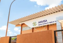 A Anvisa determinou a proibição imediata da comercialização de diversos produtos por falta de registro e irregularidades sanitárias. Confira os detalhes.