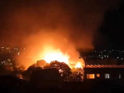 assis incendio noite
