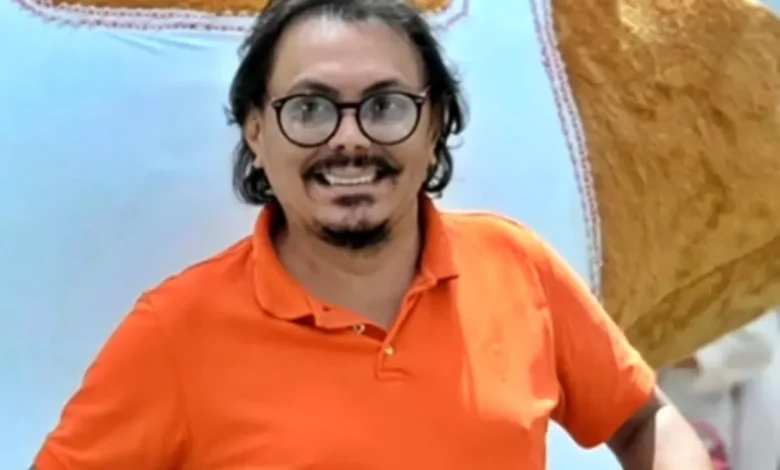 O jornalista Delson Carlos faleceu em Goiás após uma violenta disputa por um apartamento. Acompanhe os detalhes desta tragédia que chocou o país.