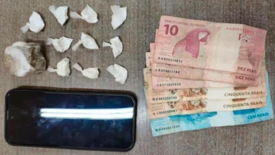 Após intensa perseguição em Assis, um homem foi detido com drogas e uma moto com sinais de adulteração. Defesa já prepara pedido de liberdade.