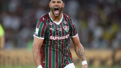 Fluminense vence o Remo e consolida posição no G-4 4 O Fluminense conquistou uma virada importante sobre o Remo, garantindo sua permanência no G-4 do Brasileirão e seguindo firme na luta pelo título.
