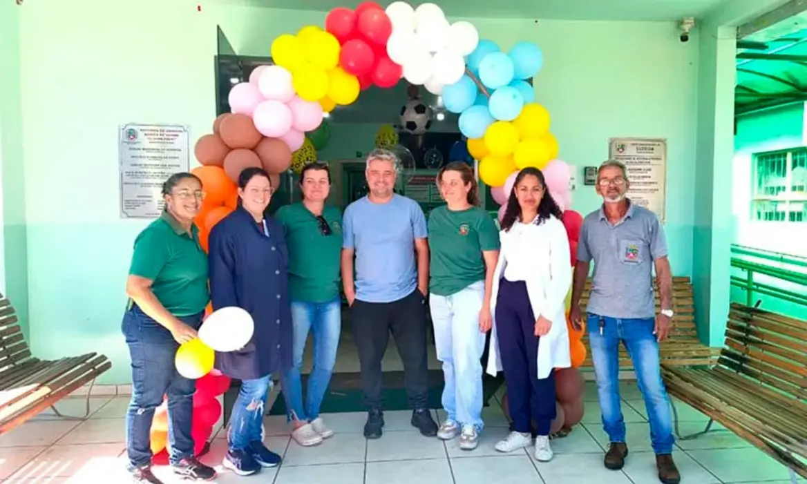 Lutécia intensifica vacinação: Dia D e prazo estendido 6 Lutécia realiza Dia D de multivacinação e estende campanha até 1º de setembro. Confira como atualizar a caderneta de vacinas e proteger sua família.
