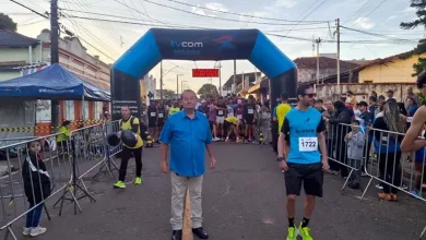 A 1ª Lutécia Runners consolidou-se como um marco esportivo. Prefeito Leati destaca a organização e o desempenho dos atletas em evento de sucesso.