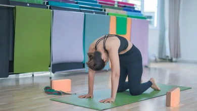 Descubra como praticar pilates em casa com exercícios fáceis e eficazes para melhorar sua postura, flexibilidade e bem-estar físico no dia a dia.
